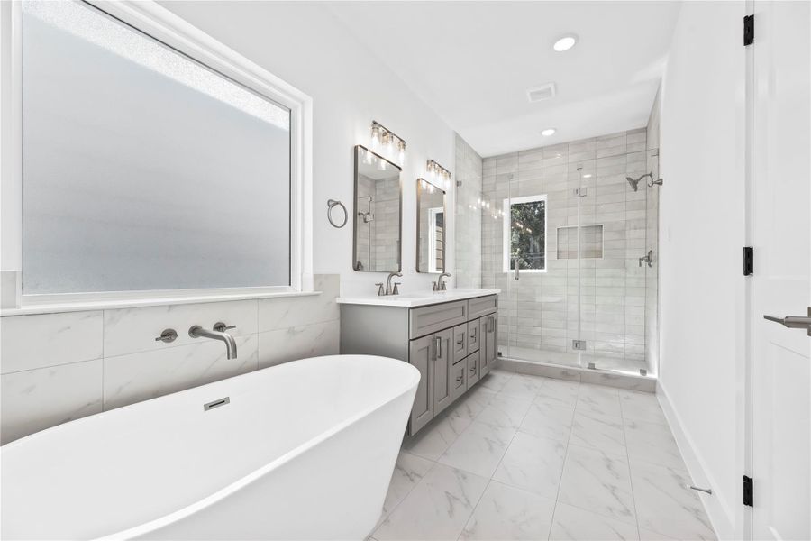 Furnished interior view inside a new home in , Houston (Image 10). Furnished interior view inside a new home in , Houston (Image 10).