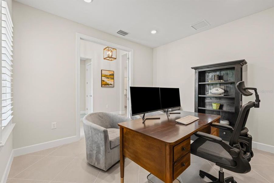 Furnished interior view inside a new home in , Alva (Image 17). Furnished interior view inside a new home in , Alva (Image 17).