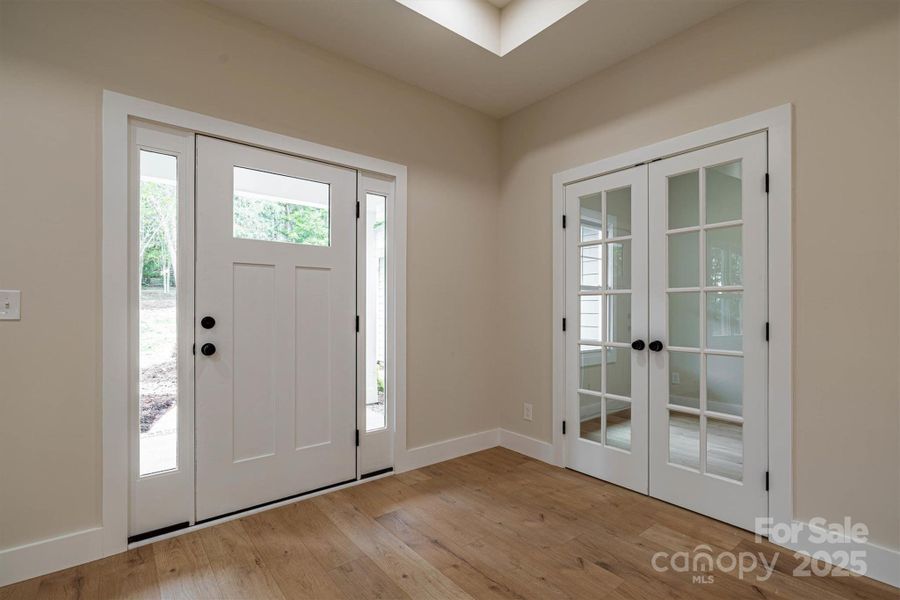 Spacious, unfurnished interior of a new home in , Morganton (Image 24).