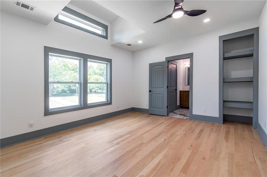 Spacious, unfurnished interior of a new home in , Decatur (Image 53).