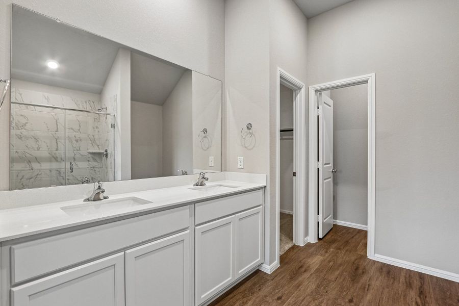 Owners Bathroom Owners Bathroom