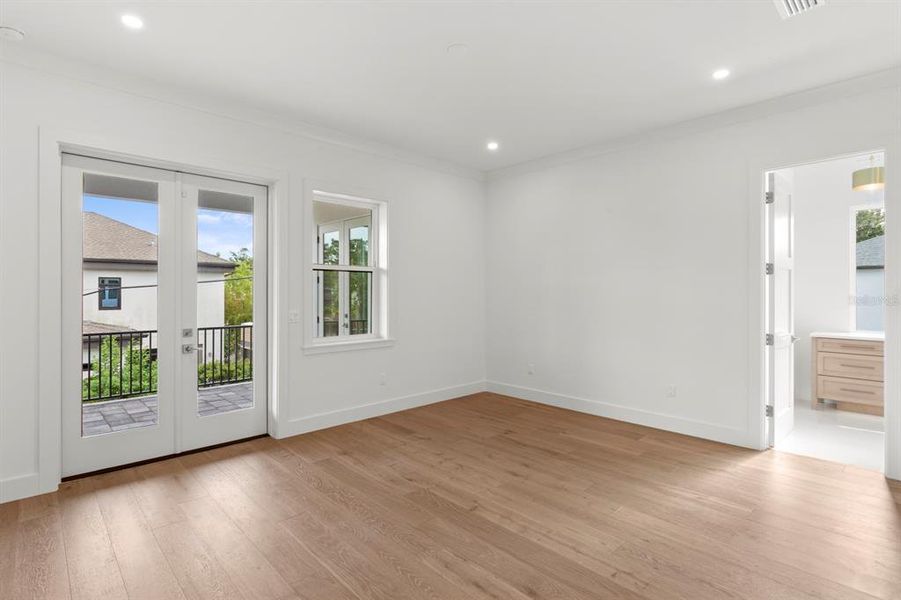 Spacious, unfurnished interior of a new home in , Tampa (Image 49). Spacious, unfurnished interior of a new home in , Tampa (Image 49).