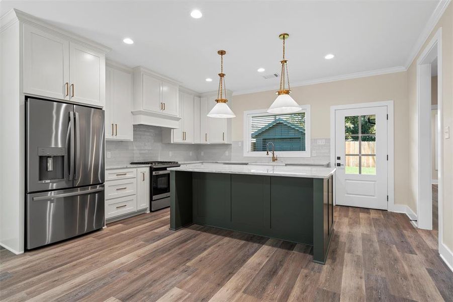 Furnished interior view inside a new home in , Waco (Image 4). Furnished interior view inside a new home in , Waco (Image 4).