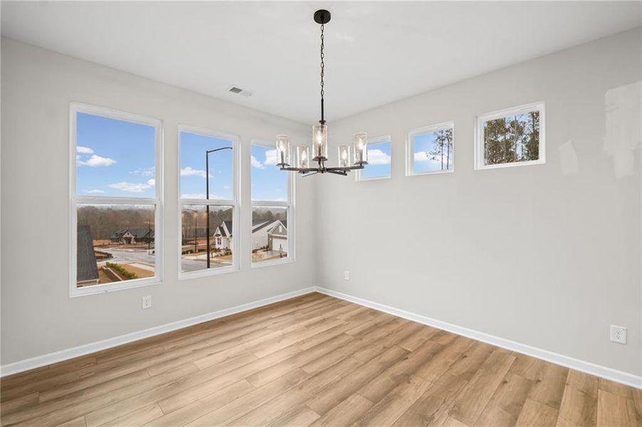 Spacious, unfurnished interior of a new home in Easton Park, Dallas (Image 29). Spacious, unfurnished interior of a new home in Easton Park, Dallas (Image 29).