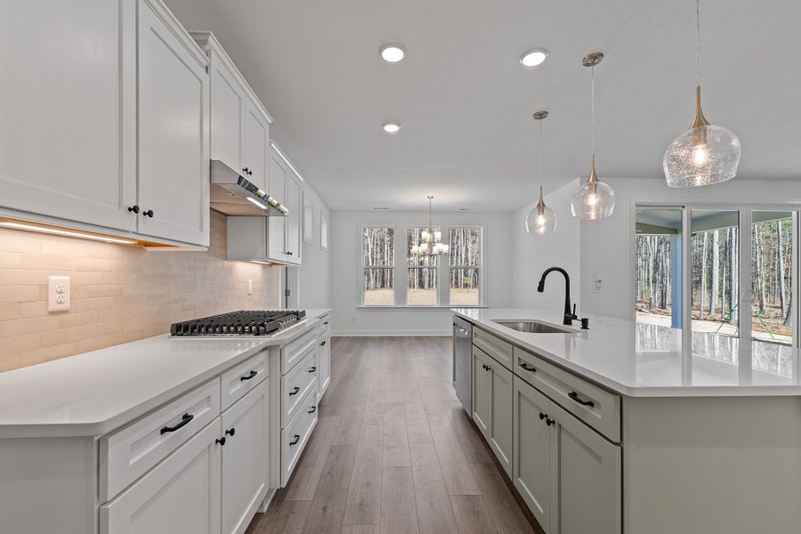 Representative furnished interior of a home built from the The Hampton by RobuckHomes in Baylee Ridge, Selma (Image 81). Representative furnished interior of a home built from the The Hampton by RobuckHomes in Baylee Ridge, Selma (Image 81).