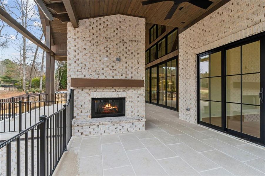 Exterior details and patio area of a home in , Suwanee (Image 45).