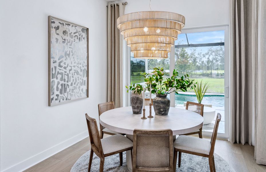 Representative furnished interior of a home built from the Mystique by Del Webb in Del Webb Stone Creek, Ocala (Image 17).