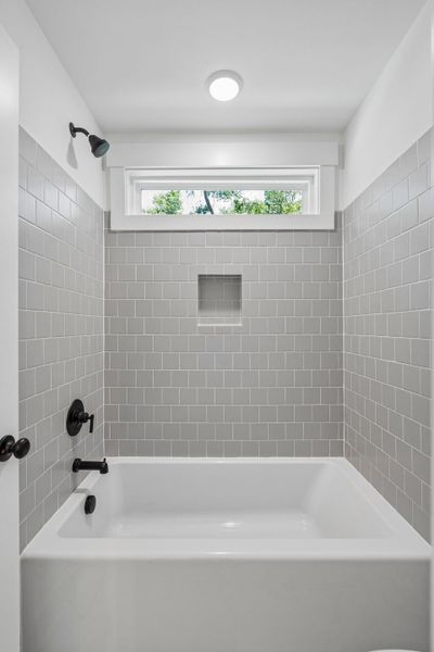 Close-up of interior finishes inside a home in , Mount Pleasant (Image 18). Close-up of interior finishes inside a home in , Mount Pleasant (Image 18).