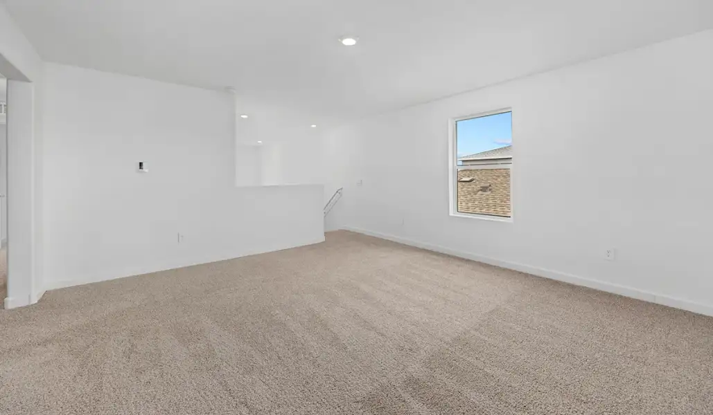 Spacious, unfurnished interior of a new home in Redford Estates, Tucson (Image 23).