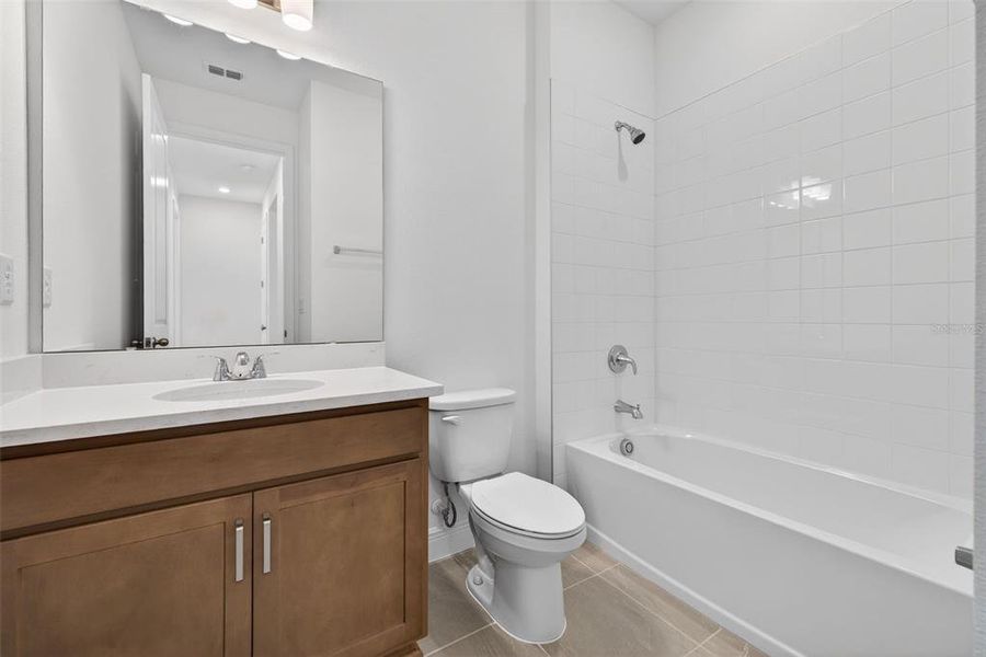 Furnished interior view inside a new home in Reserve at Hammock Oaks, Lady Lake (Image 12). Furnished interior view inside a new home in Reserve at Hammock Oaks, Lady Lake (Image 12).