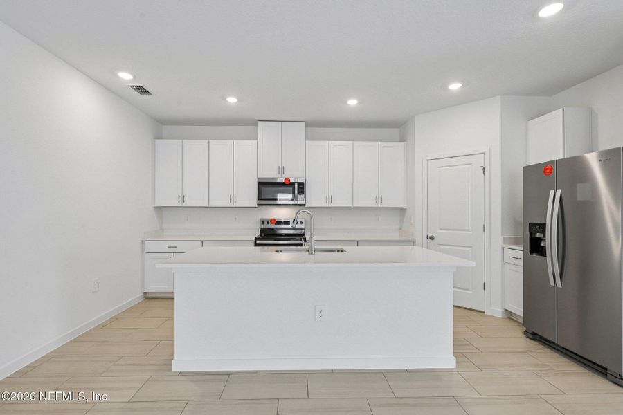 Furnished interior view inside a new home in , Jacksonville (Image 7).