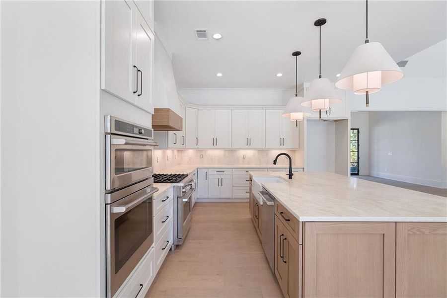 Furnished interior view inside a new home in , Woodstock (Image 13).
