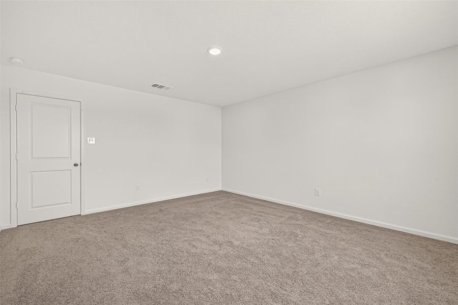 Spacious, unfurnished interior of a new home in Chapel Run, Montgomery (Image 38). Spacious, unfurnished interior of a new home in Chapel Run, Montgomery (Image 38).