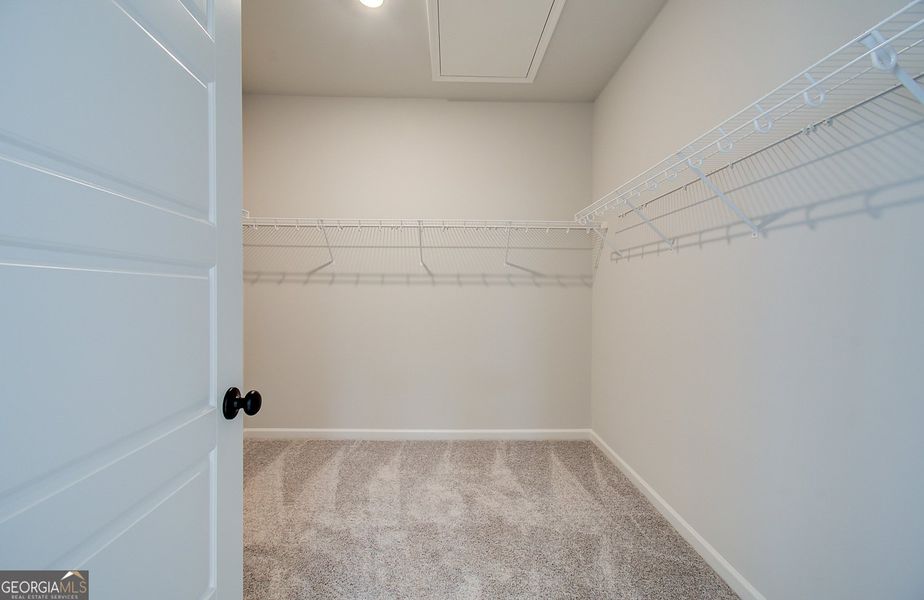 Spacious, unfurnished interior of a new home in Millstone at Mundy Mill, Gainesville (Image 20).