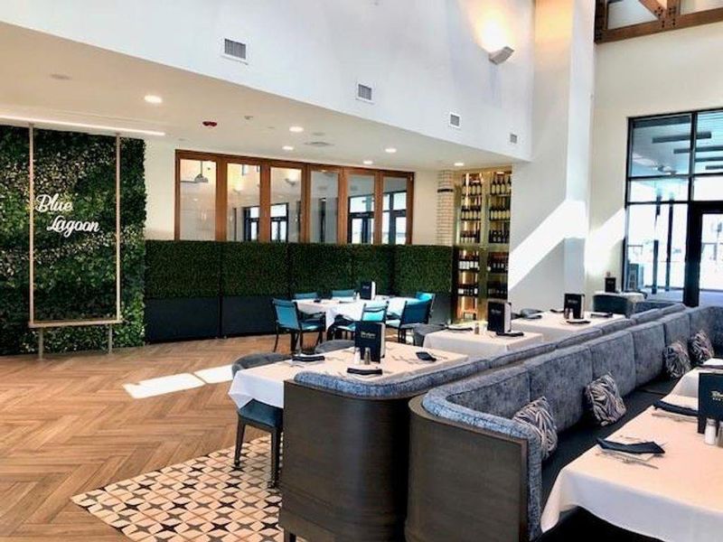 Community amenities in Lago Mar, Texas City (Image 43).