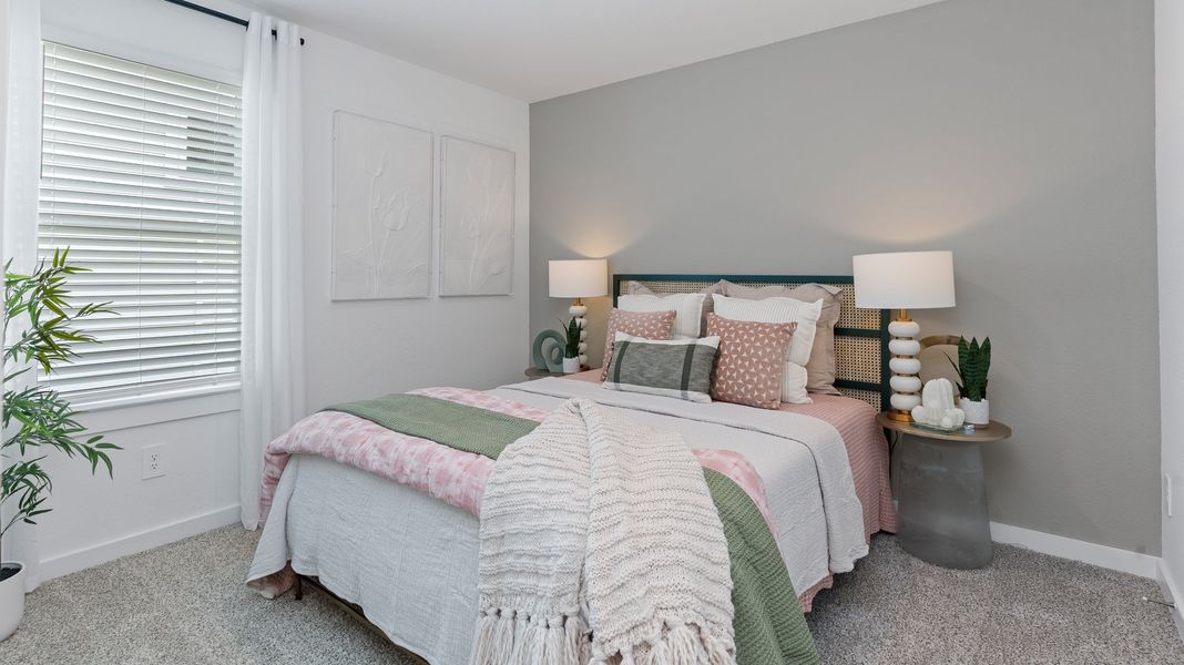Representative furnished interior of a home built from the BOXWOOD by D.R. Horton in Legacy Village, Houston (Image 21).
