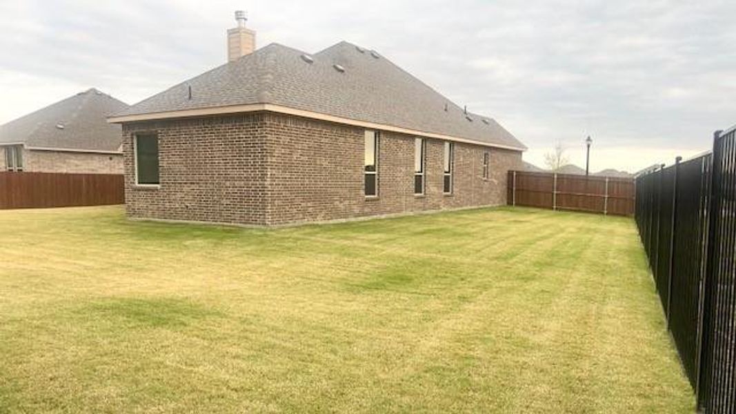 Large privacy fenced backyard