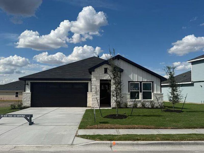 Image 23 of a home in Monarch Ranch.