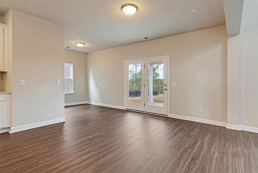 Spacious, unfurnished interior of a new home in Tea Farm: Presidents Series, Ravenel (Image 16).