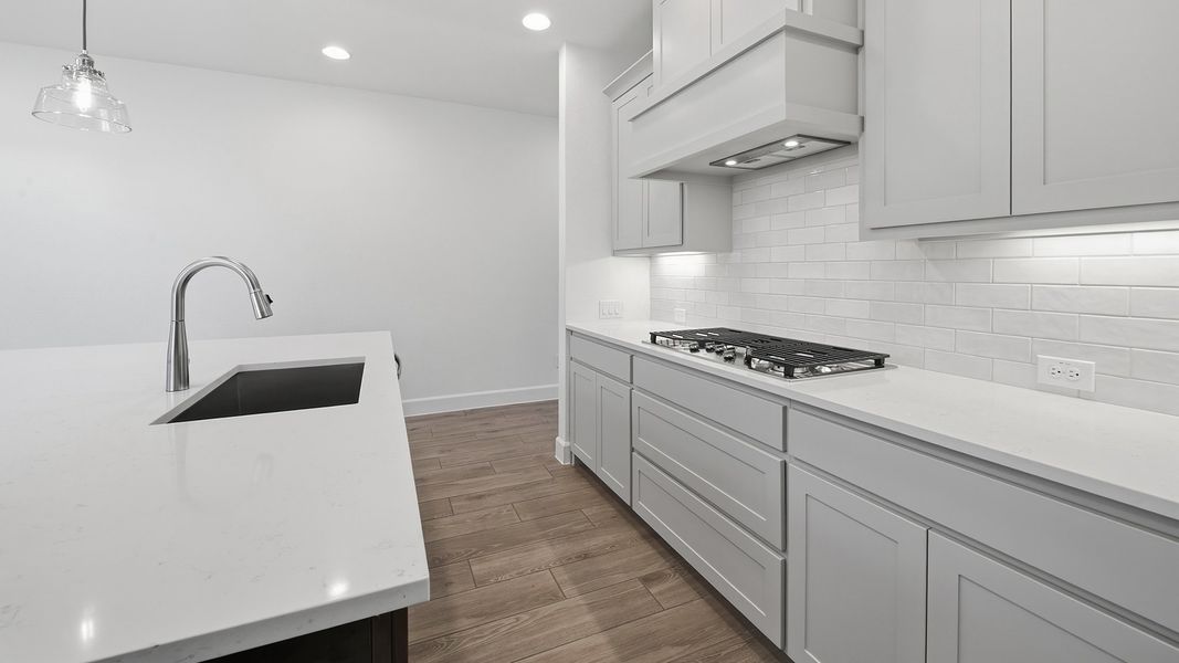 Furnished interior view inside a new home in Eliana, McKinney (Image 11).