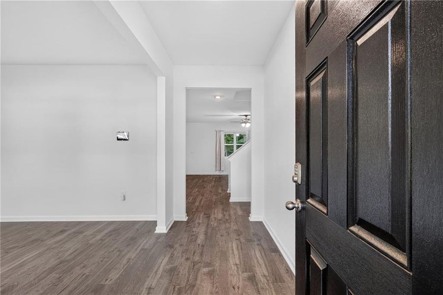 Spacious, unfurnished interior of a new home in , Atlanta (Image 13).