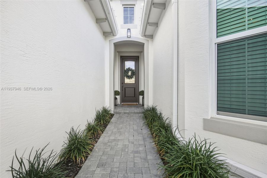 Exterior details and patio area of a home in , Loxahatchee (Image 27). Exterior details and patio area of a home in , Loxahatchee (Image 27).