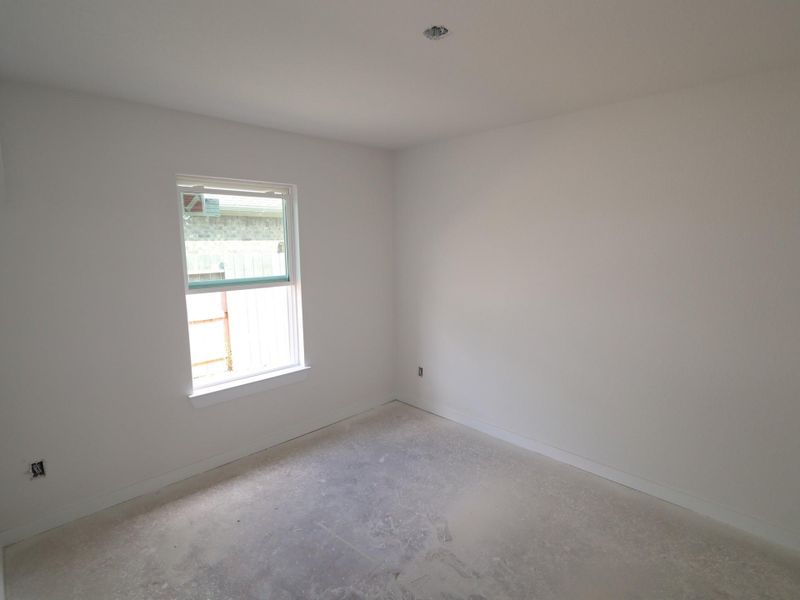 Image 30 of a home in Miller's Pond.