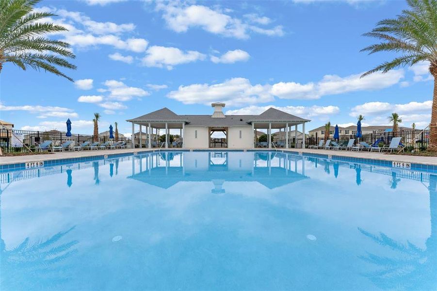 Community amenities in , Tavares (Image 38).