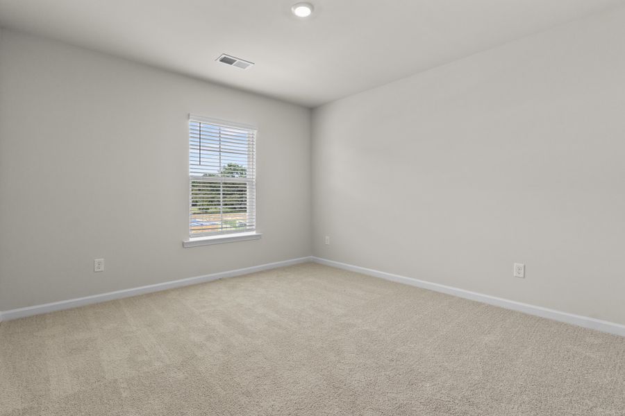 Spacious, unfurnished interior of a new home in Harmon Hill Estates, Hopkins (Image 25).