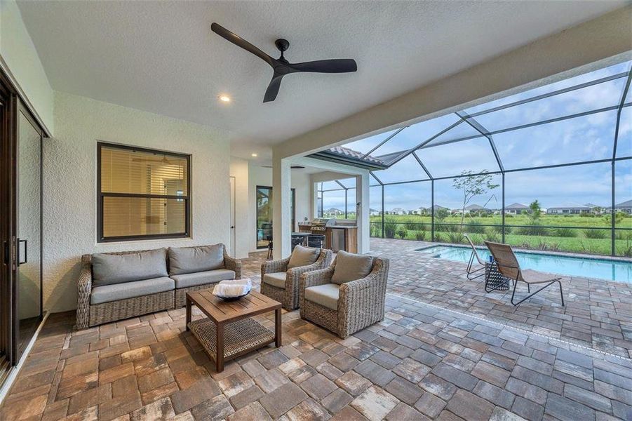 Furnished interior view inside a new home in , Englewood (Image 33).