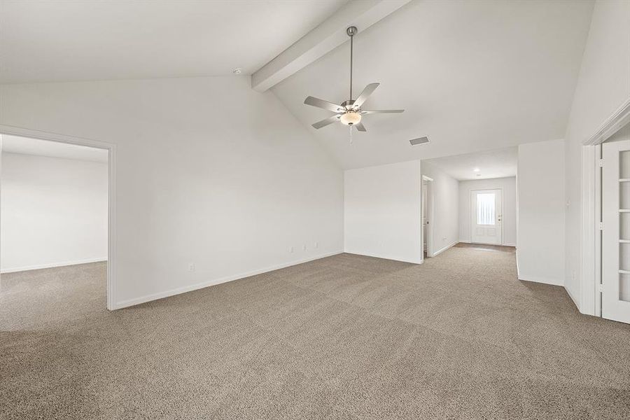 Spacious, unfurnished interior of a new home in Vista West, Fort Worth (Image 10). Spacious, unfurnished interior of a new home in Vista West, Fort Worth (Image 10).