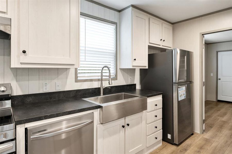 Furnished interior view inside a new home in , Mabank (Image 8). Furnished interior view inside a new home in , Mabank (Image 8).