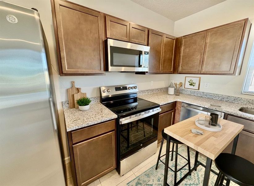 Furnished interior view inside a new home in , Haines City (Image 5).