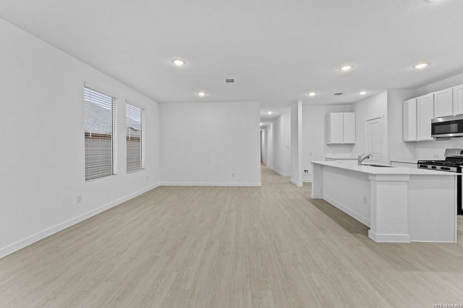 Spacious, unfurnished interior of a new home in Brookmill, San Antonio (Image 15). Spacious, unfurnished interior of a new home in Brookmill, San Antonio (Image 15).