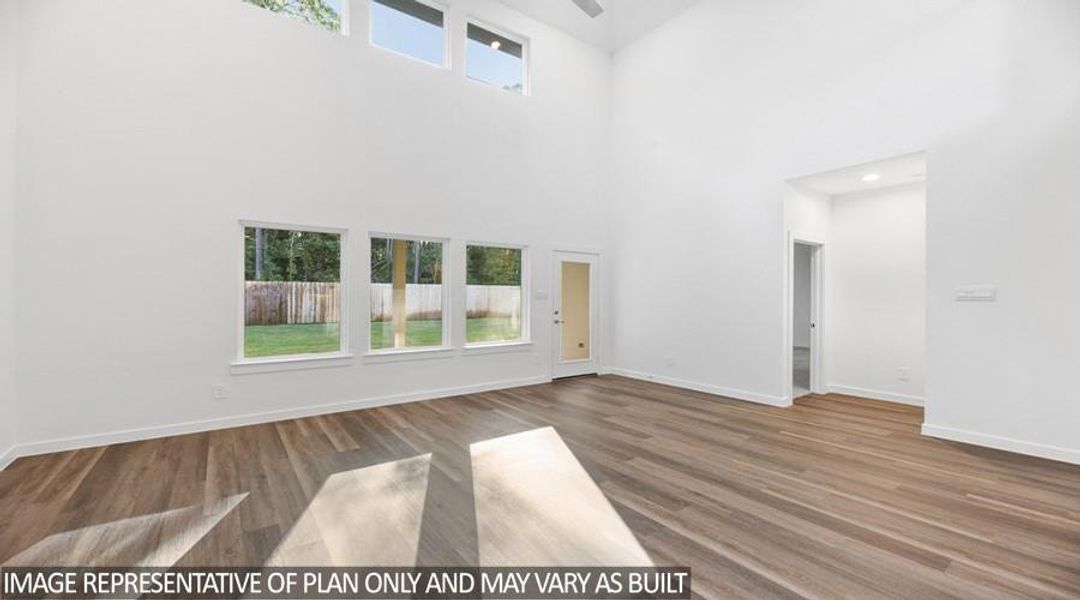 Spacious, unfurnished interior of a new home in Hills of Westlake, Conroe (Image 8).