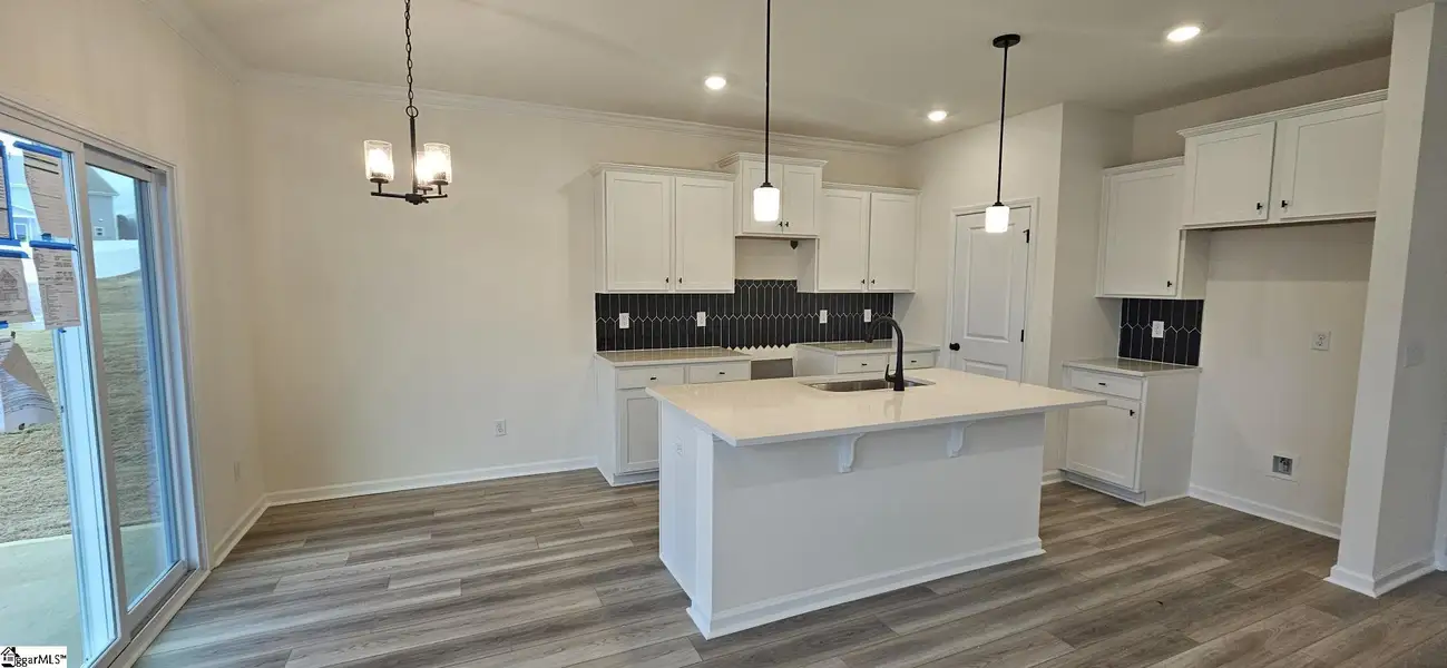 Furnished interior view inside a new home in Sedona, Greenville (Image 6).