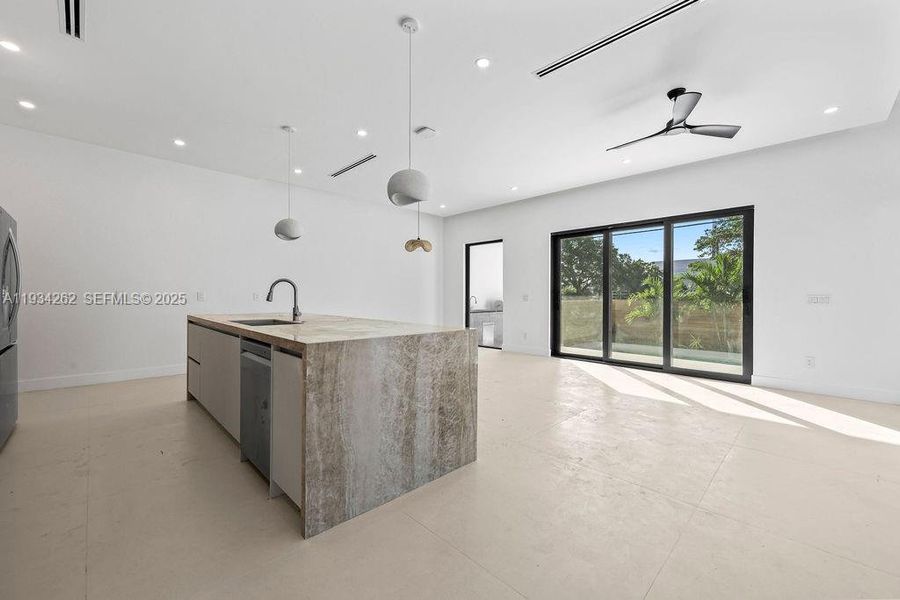 Image 40 of a home in .