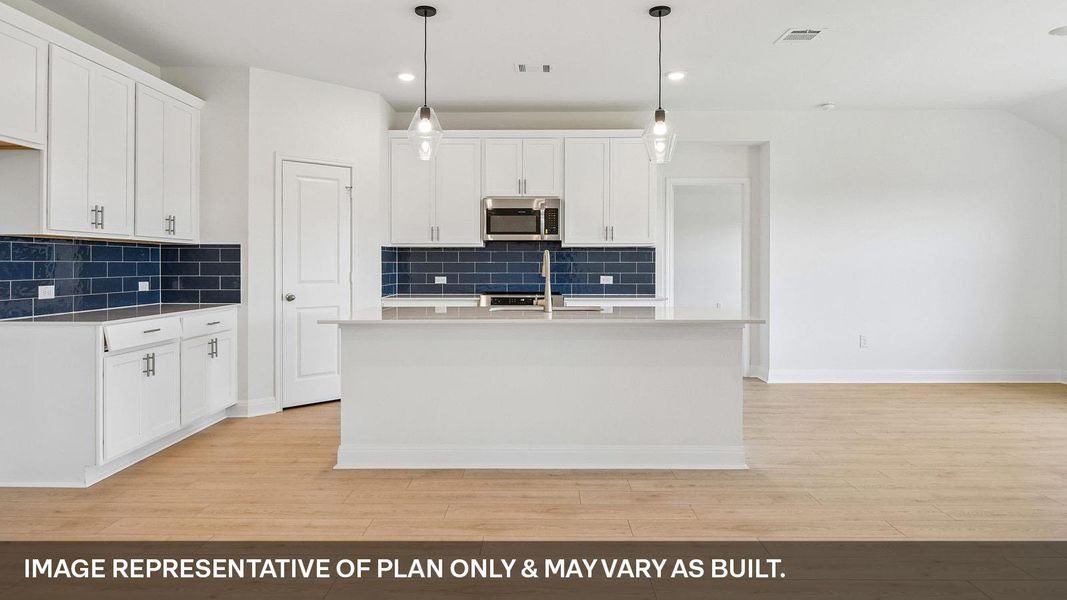 Furnished interior view inside a new home in Riverview, Georgetown (Image 3).