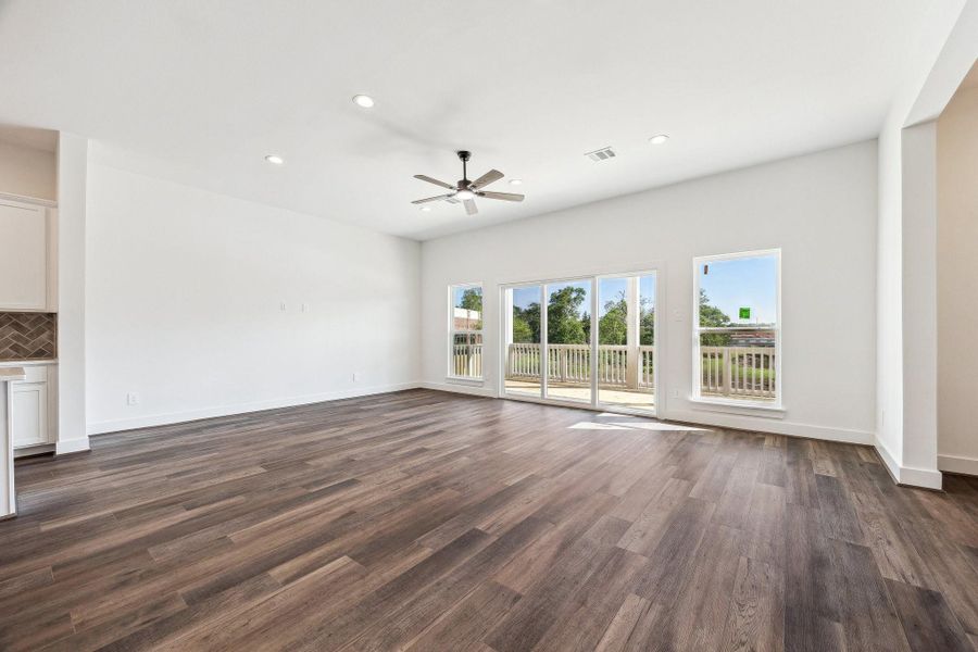 A gorgeous living space with an expansive walk out balcony. A gorgeous living space with an expansive walk out balcony.