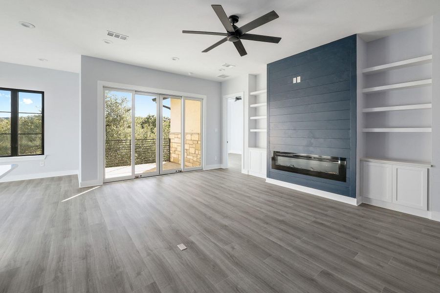 Spacious, unfurnished interior of a new home in , Austin (Image 37).