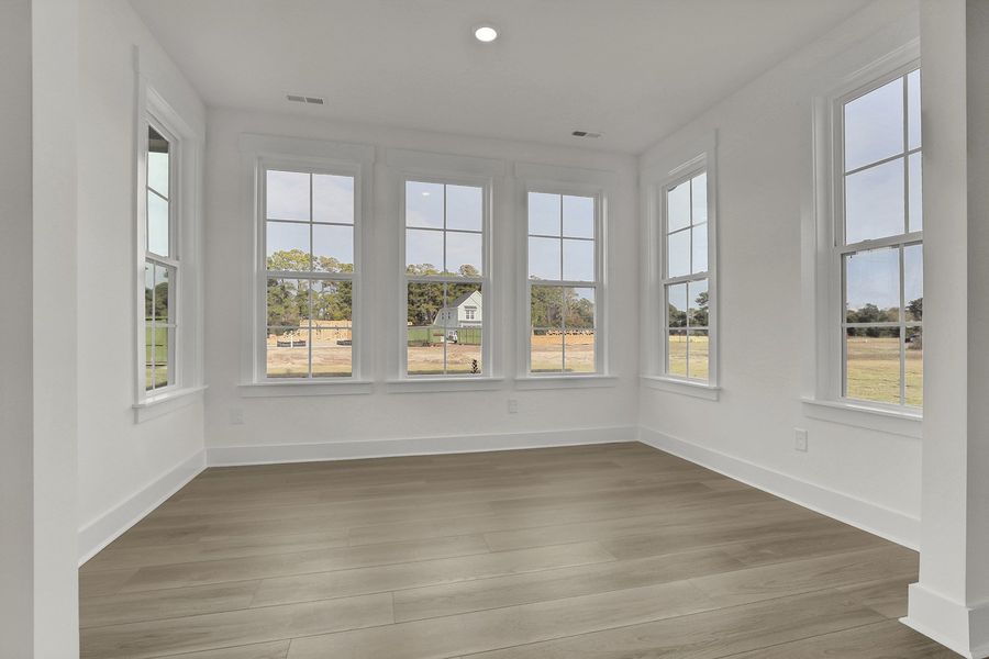 Spacious, unfurnished interior of a new home in East Wynd, Hampstead (Image 15).