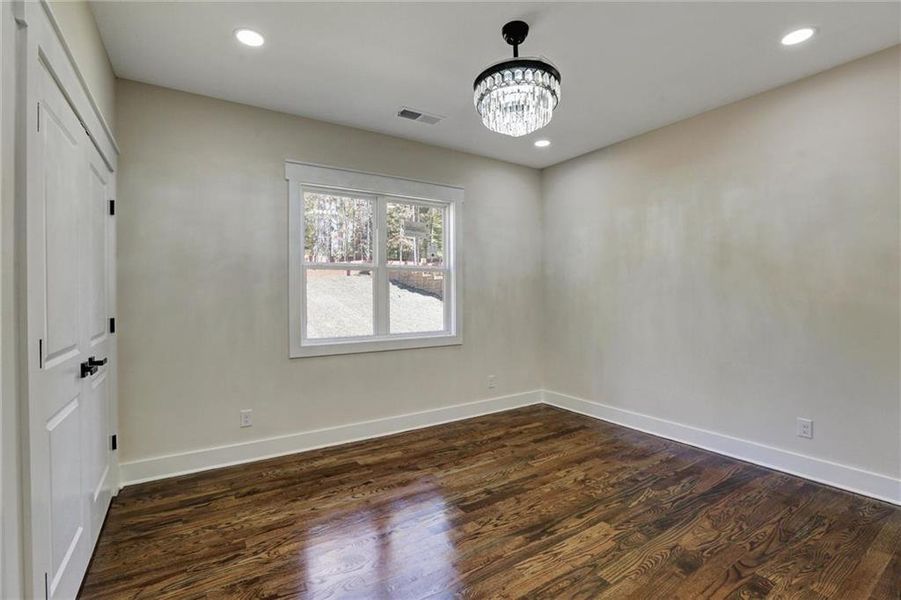Spacious, unfurnished interior of a new home in , Snellville (Image 32). Spacious, unfurnished interior of a new home in , Snellville (Image 32).