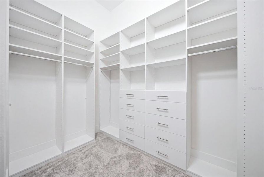 Spacious, unfurnished interior of a new home in , Apopka (Image 25).
