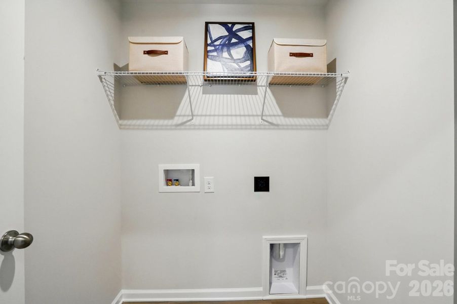 Spacious, unfurnished interior of a new home in Arbor Chase, Clover (Image 23). Spacious, unfurnished interior of a new home in Arbor Chase, Clover (Image 23).