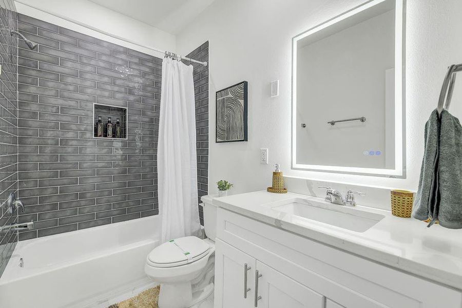 Furnished interior view inside a new home in , Houston (Image 9).