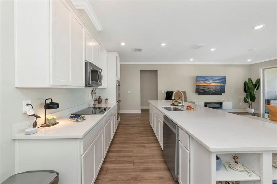 Furnished interior view inside a new home in , Bradenton (Image 31).