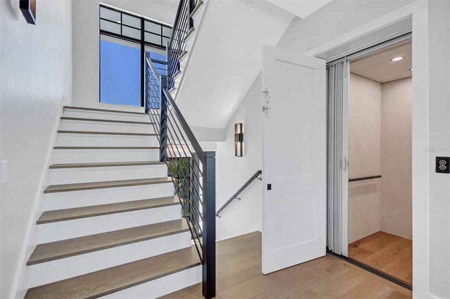 Spacious, unfurnished interior of a new home in , St. Pete Beach (Image 25). Spacious, unfurnished interior of a new home in , St. Pete Beach (Image 25).