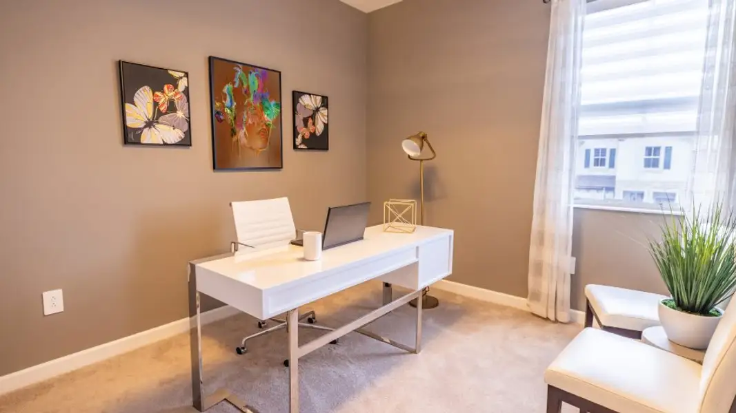 Image 3 of a home in Cedar Pointe: Cypress Collection.