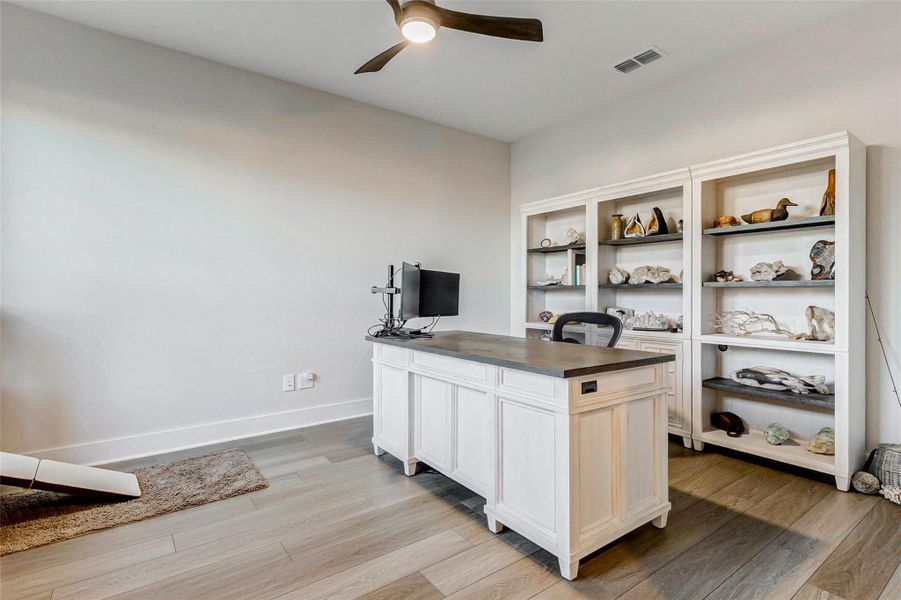 Furnished interior view inside a new home in , Fulshear (Image 30). Furnished interior view inside a new home in , Fulshear (Image 30).