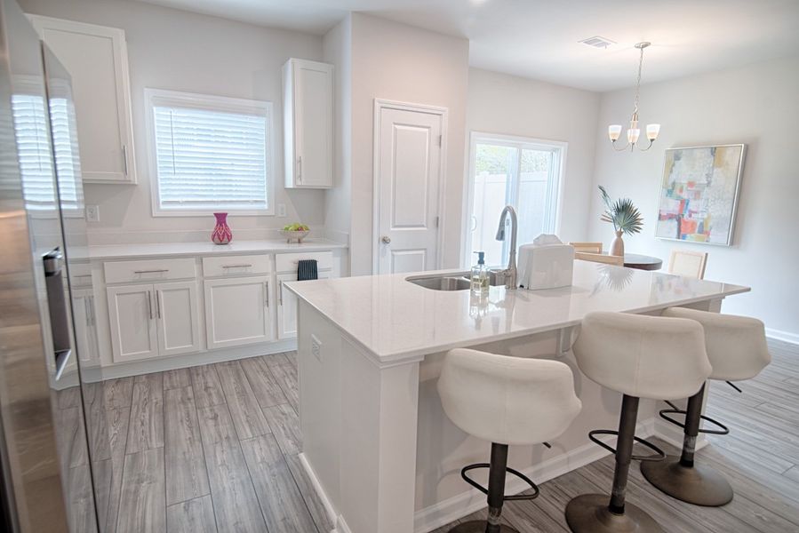 Representative furnished interior of a home built from the Cliffside by Hurricane Builders in Percival Village, Columbia (Image 8).